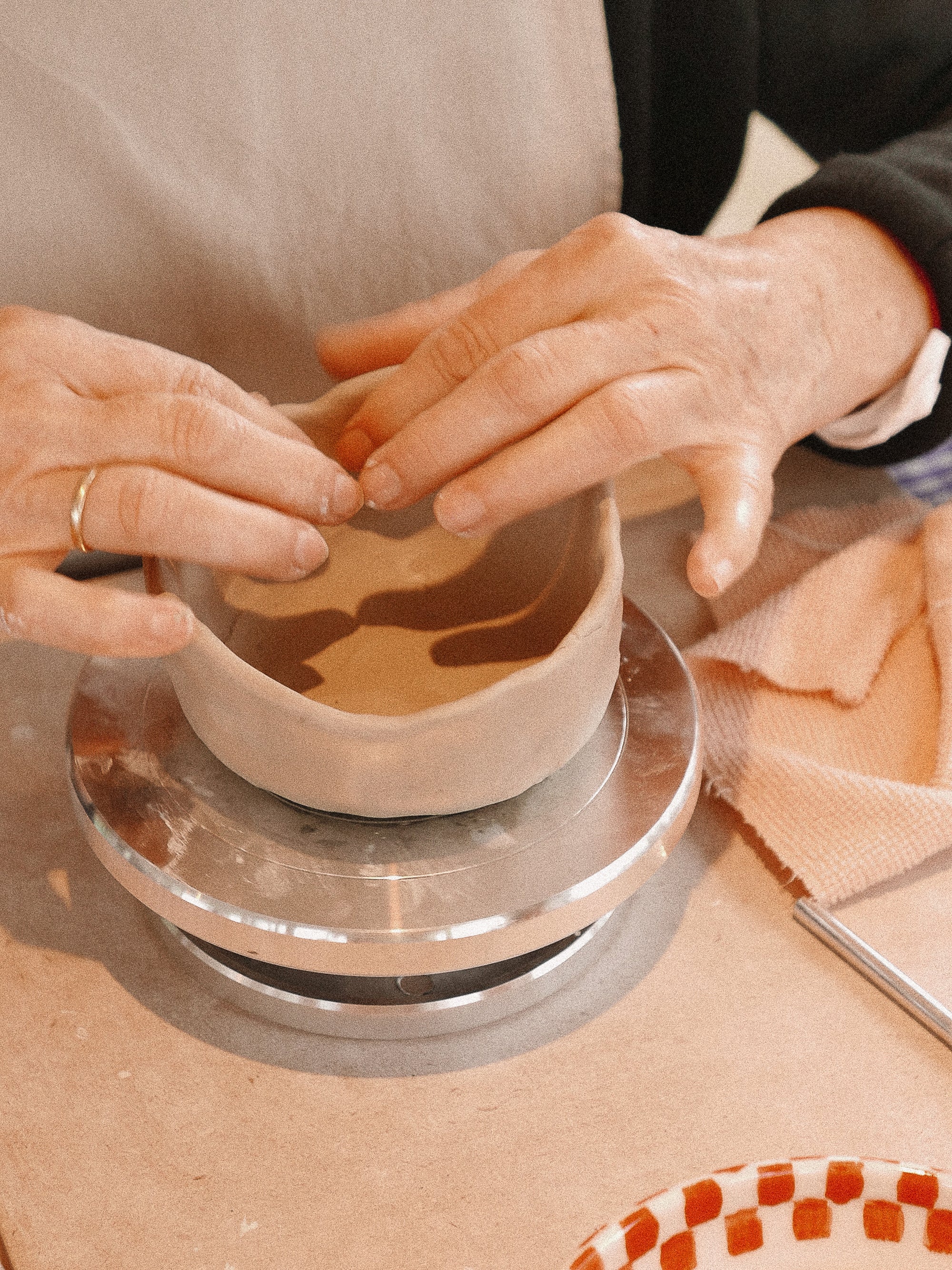 Tu primer contacto con el barro · Hello Spring- 21 MARZO