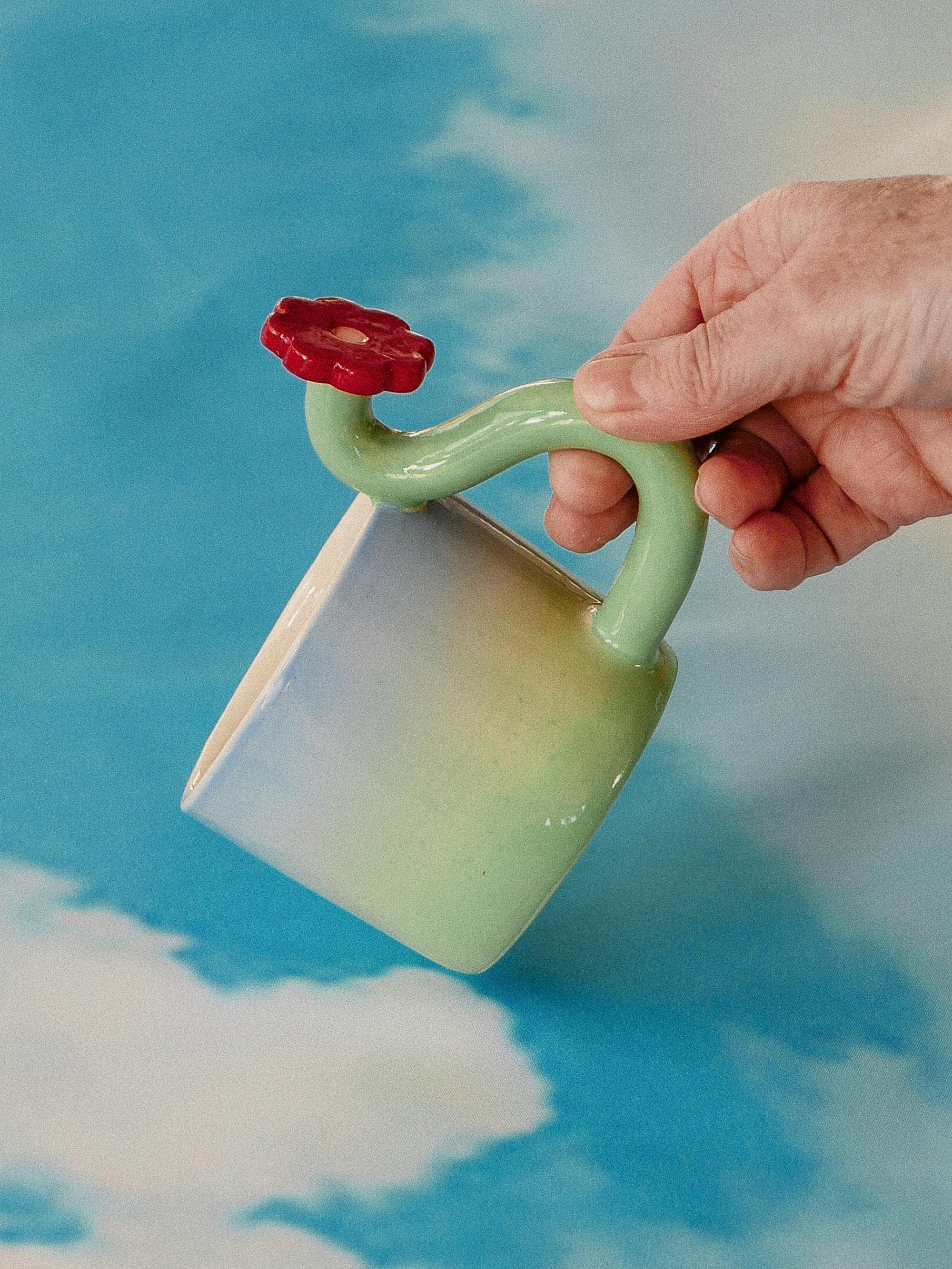 FIELD HANDMADE CERAMIC MUG (RED) - jeje.things