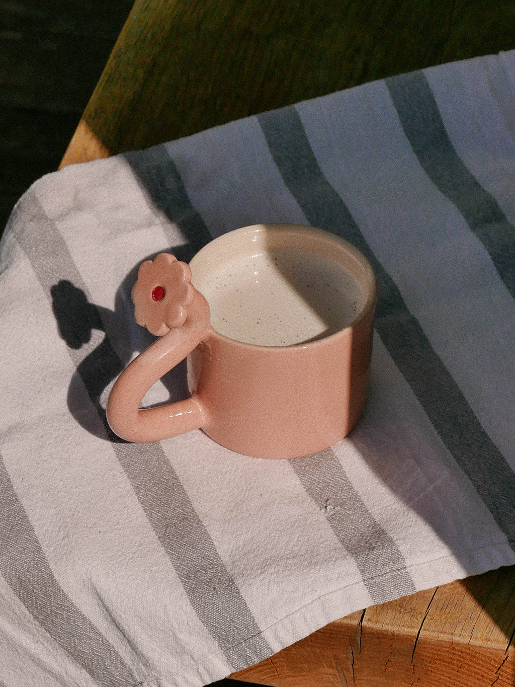 TAZA DE CERÁMICA - FIELD-  HECHA A MANO - jeje.things