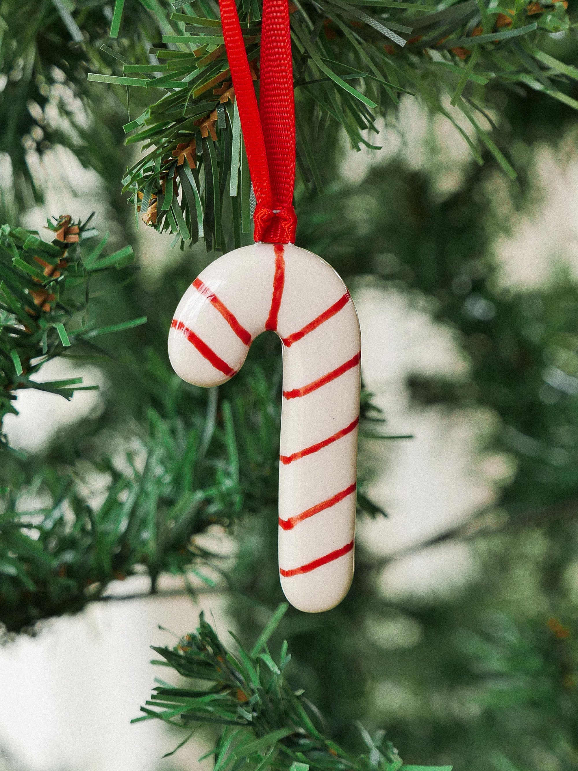 CANDY CANE  HANDMADE CHRISTMAS ORNAMENT - jeje.things
