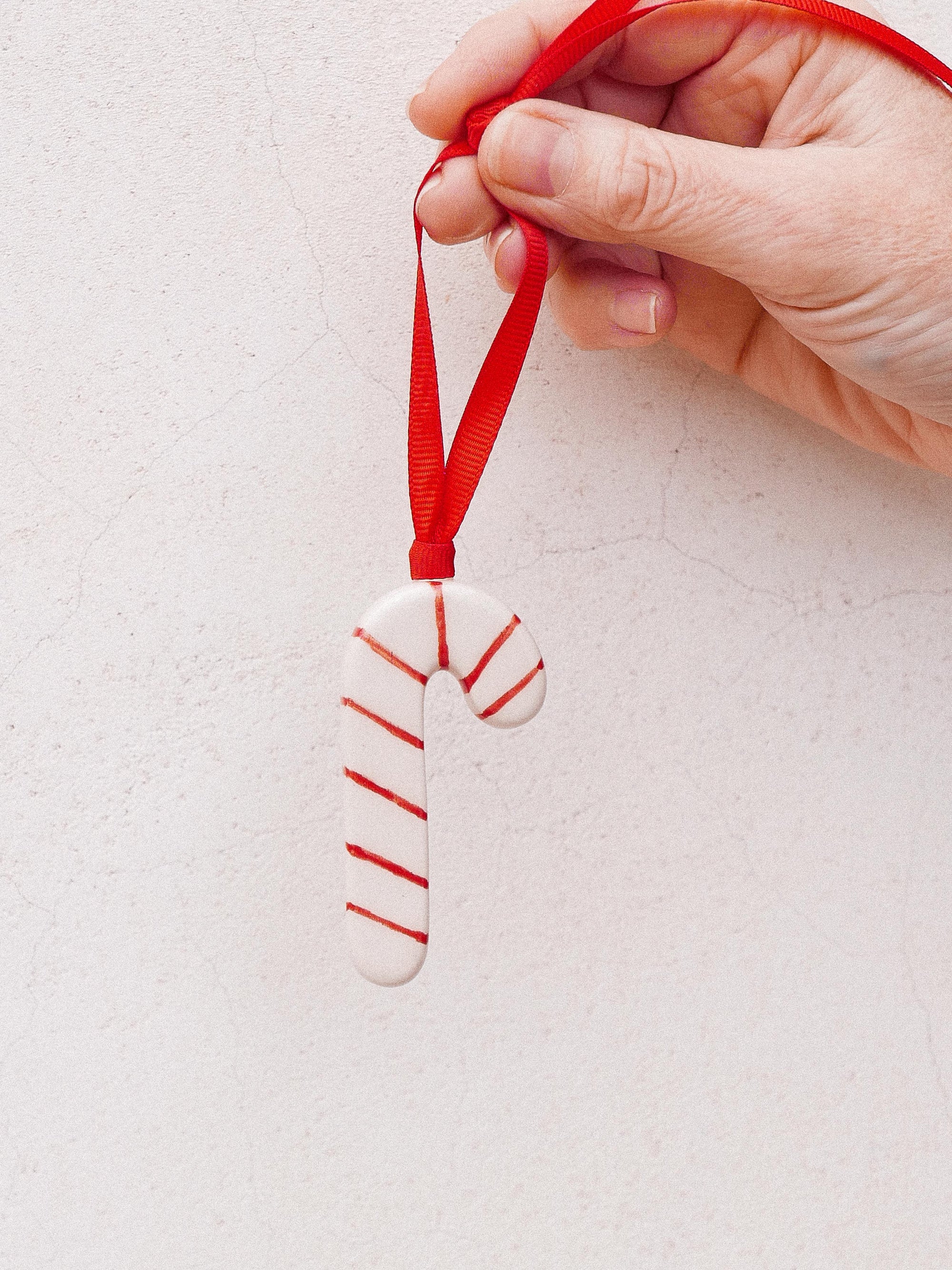 CANDY CANE  HANDMADE CHRISTMAS ORNAMENT - jeje.things