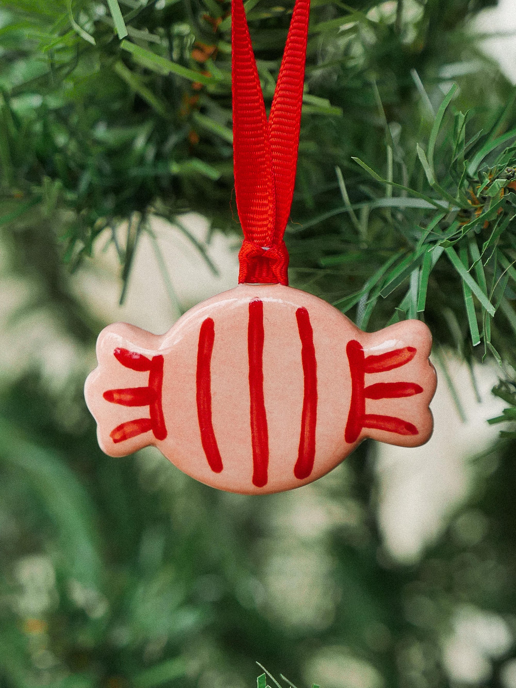 CANDY STRAWBERRY HANDMADE CHRISTMAS ORNAMENT - jeje.things