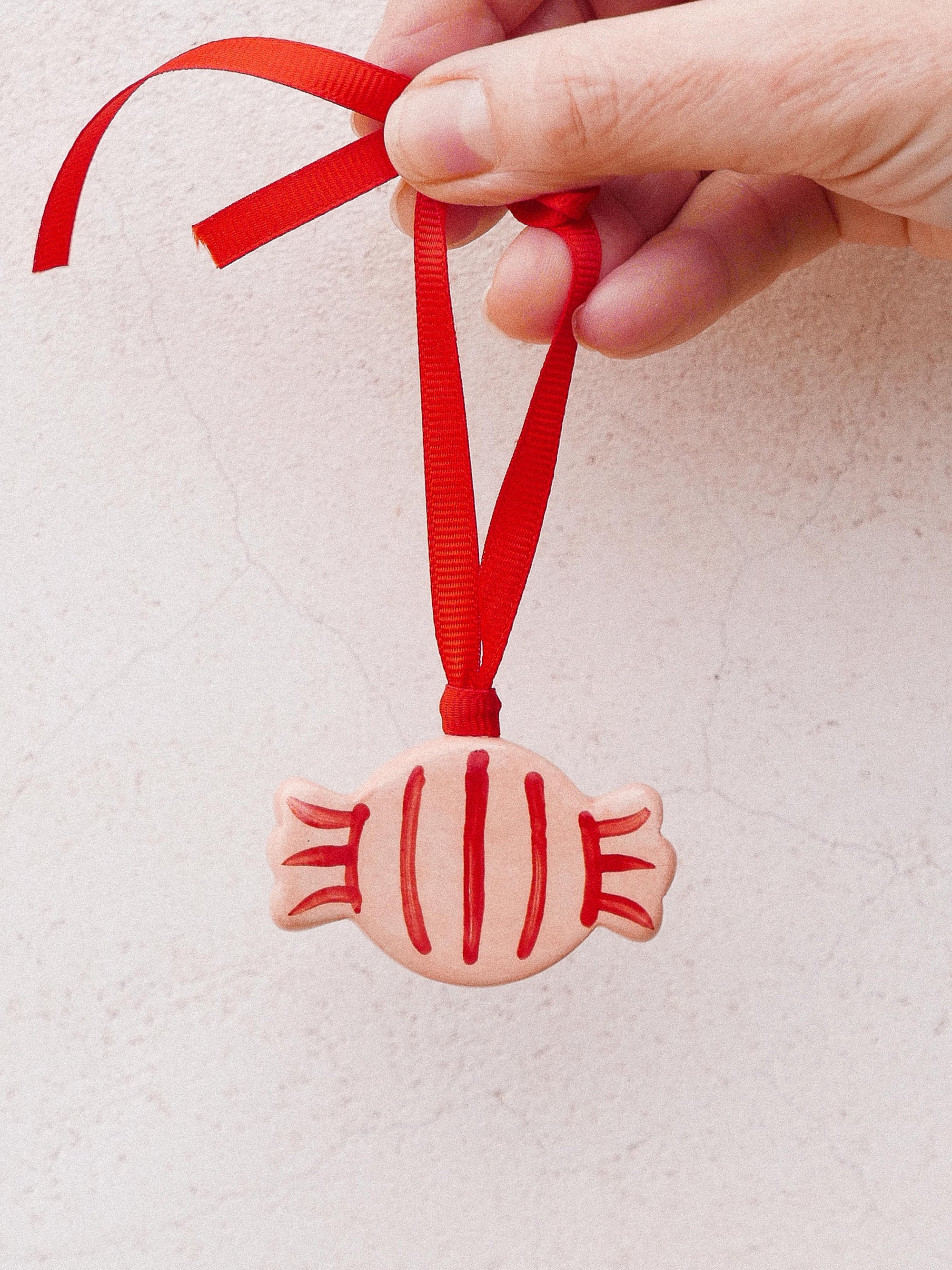 CANDY STRAWBERRY HANDMADE CHRISTMAS ORNAMENT - jeje.things