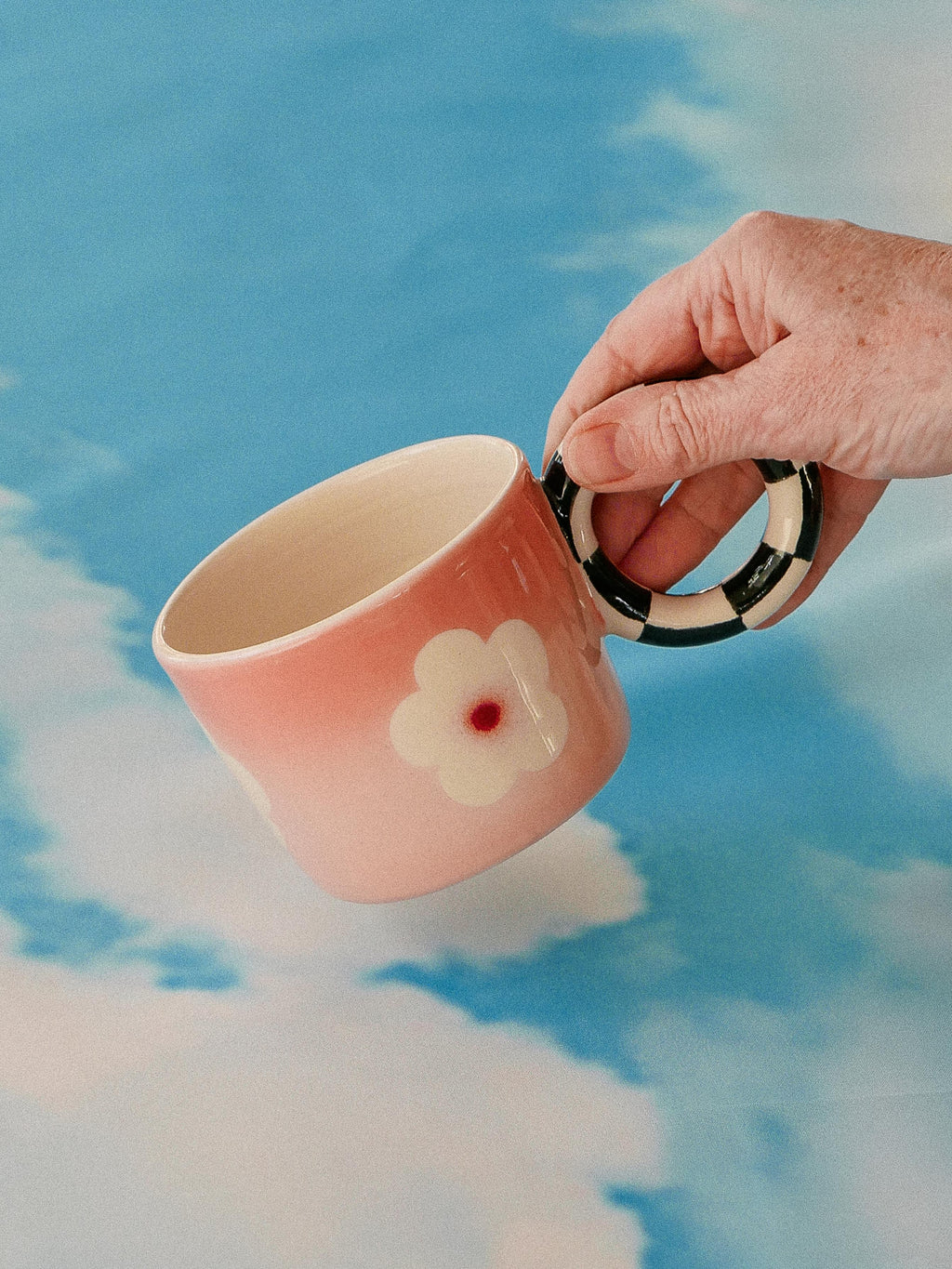 TAZA DE CERÁMICA -SOFT- HECHA A MANO - jeje.things