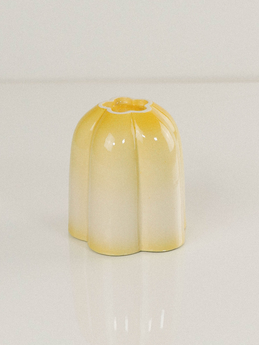 Flos Cup (L )· Butter | jeje.things