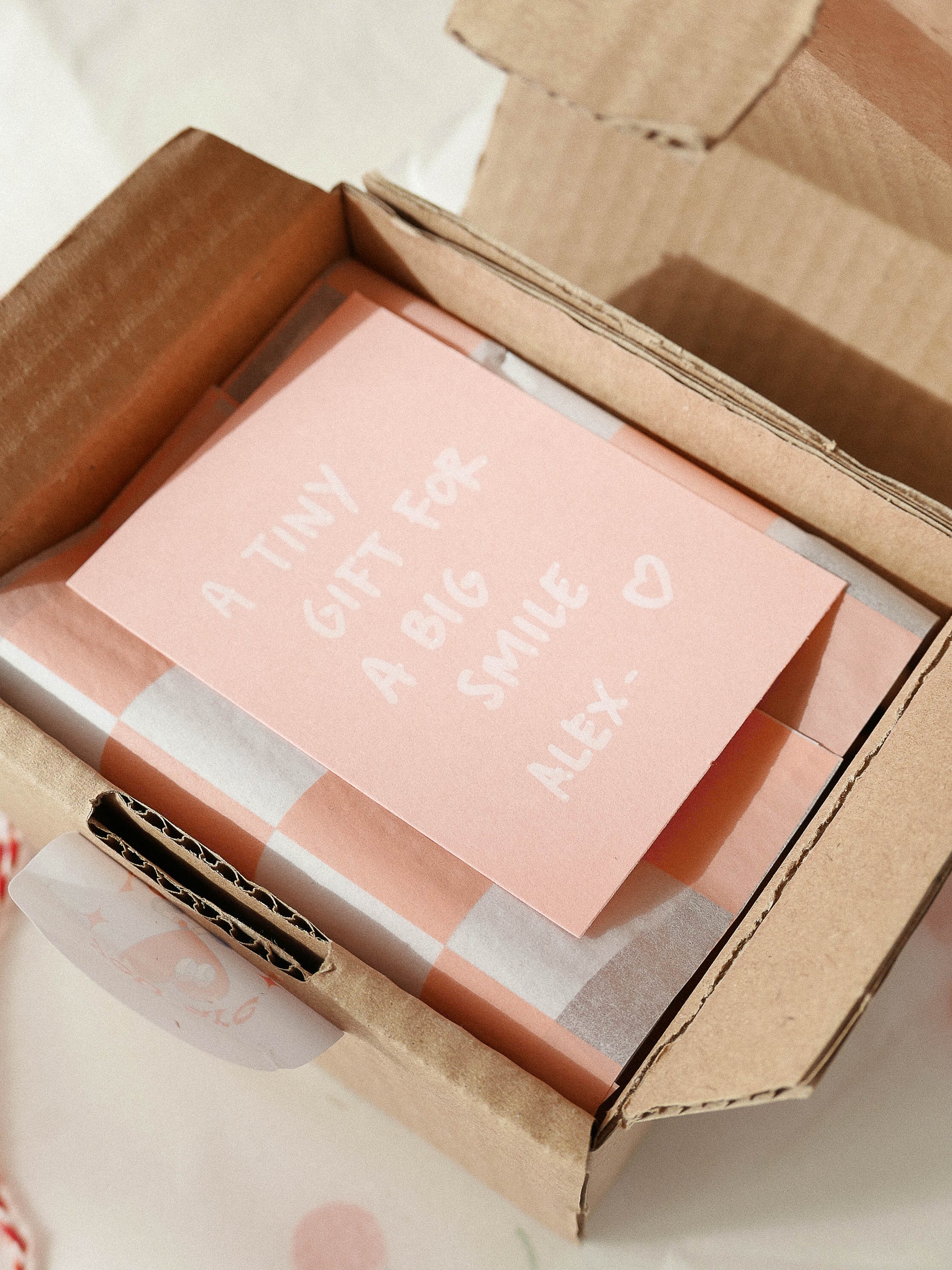 Gift Wrapping – Made with Love