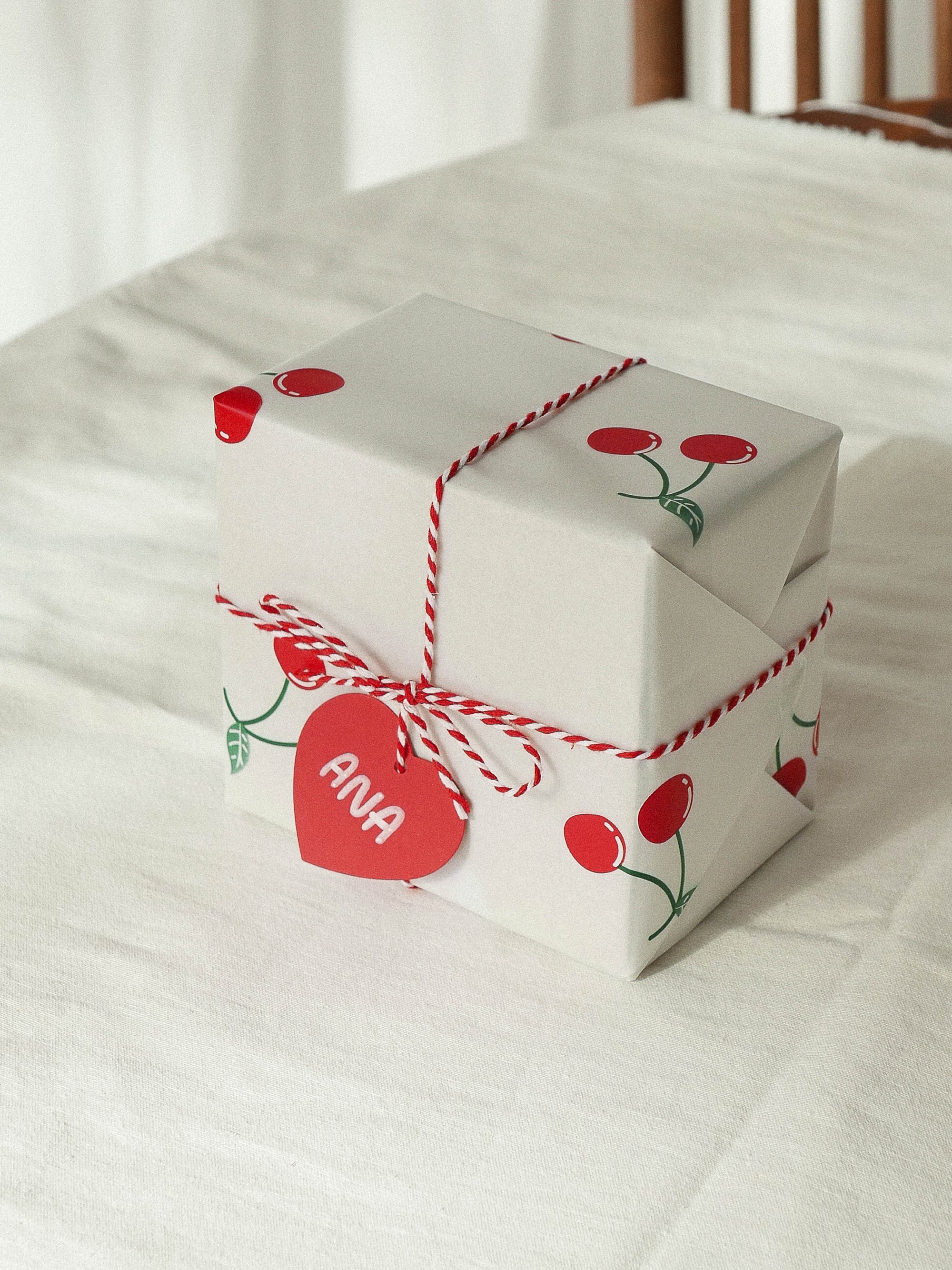 Gift Wrapping – Made with Love