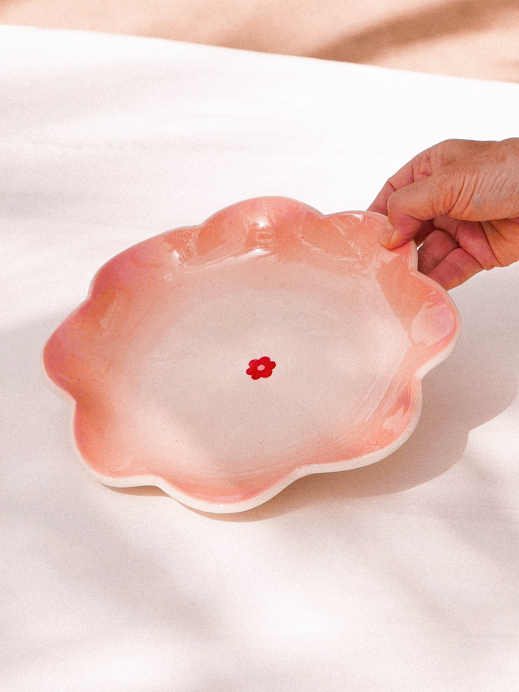 FLORA HANDMADE CERAMIC PLATE | jeje.things