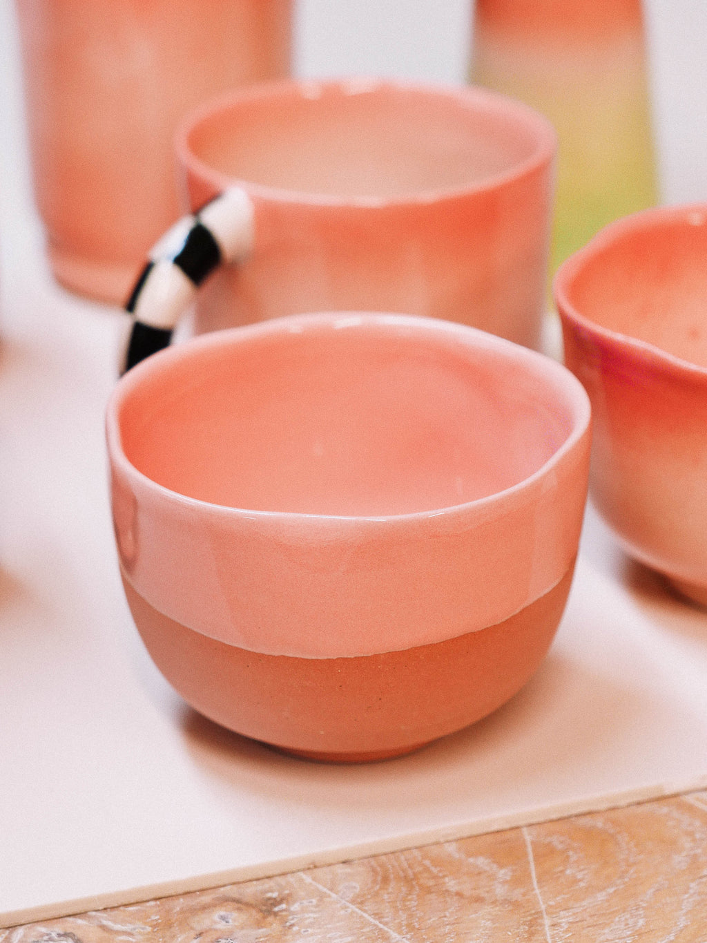 TAZA DE CERÁMICA- NUDE- HECHA A MANO - jeje.things