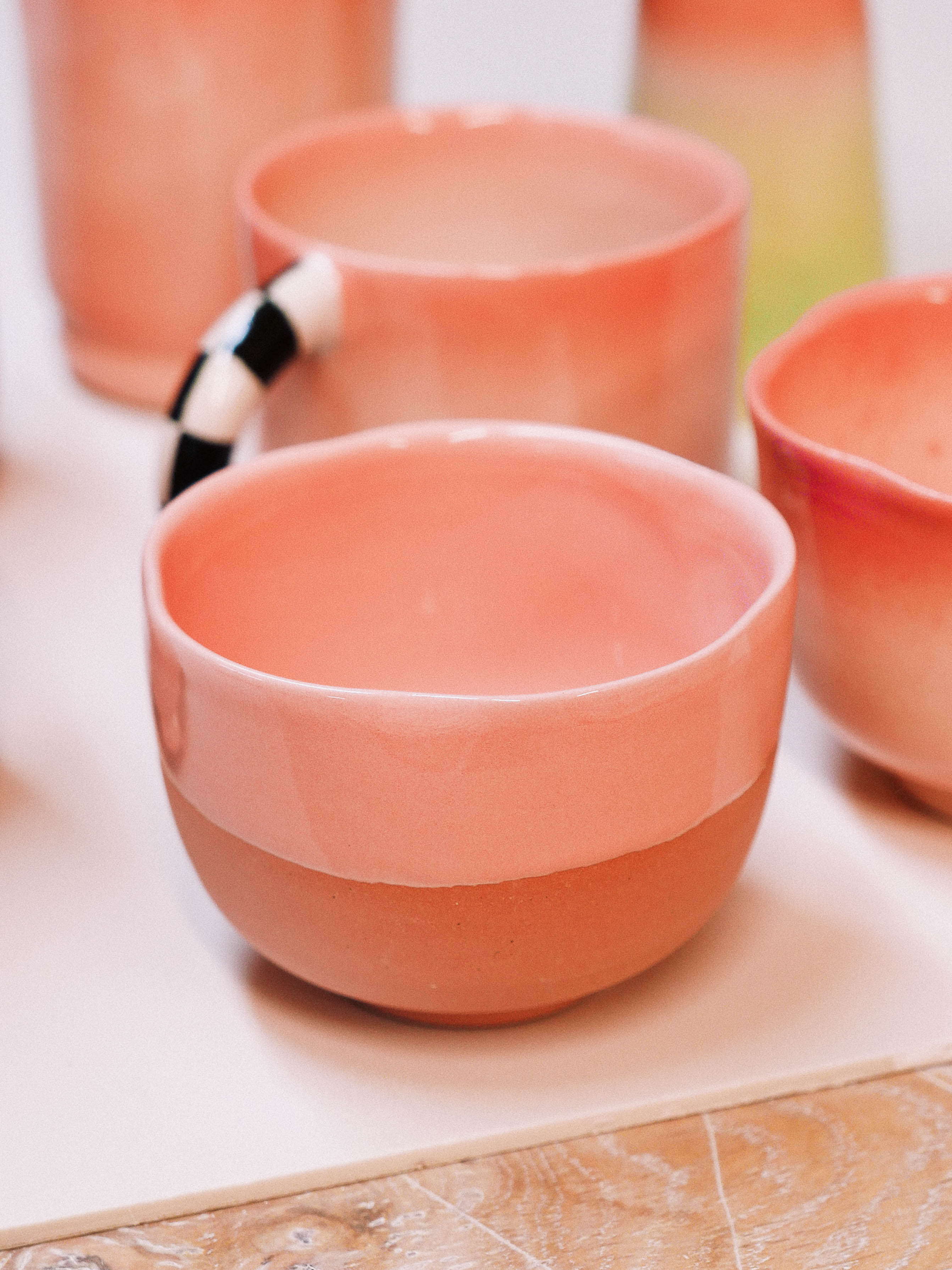 TAZA DE CERÁMICA- NUDE- HECHA A MANO - jeje.things